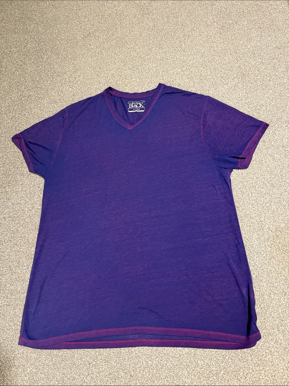 Buckle Purple V-Neck Tee with Pink Stitching